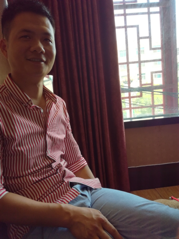 一号车手的第一张照片--华容认干亲服务网